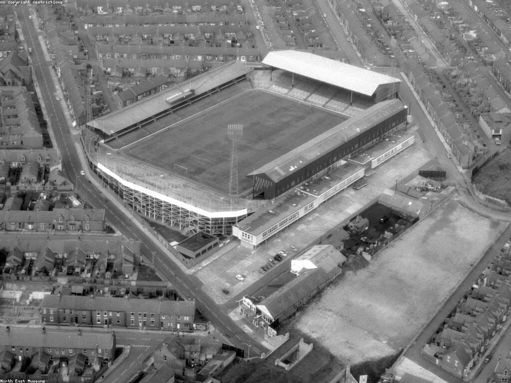 ឥទ្ឋិពលនៃពហុកីឡាដ្ឋានស្ឌុប
