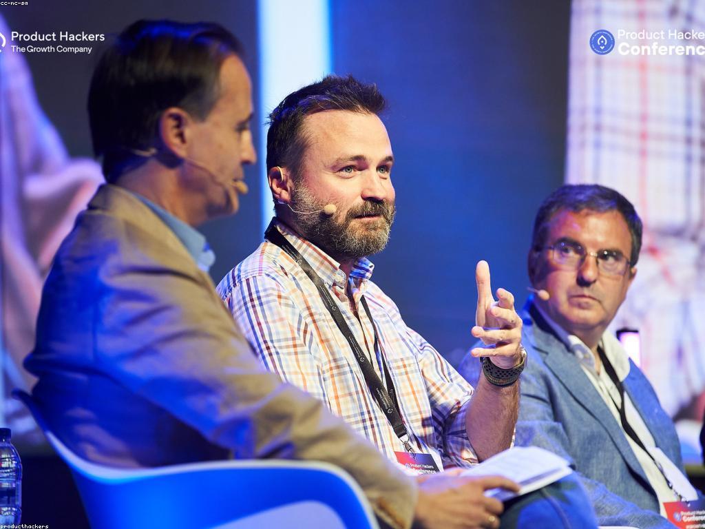 ការយល់ដឹងអំពីការភ្នាល់លើស្ឌុប: ទស្សនៈថ្មី